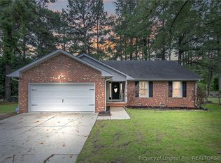 6805 Woodmark Dr, Fayetteville, NC 28314