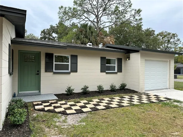 1303 NE 32nd Ave, Gainesville, FL 32609