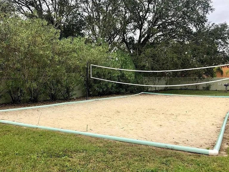 Caribbean Dr — Photo 15