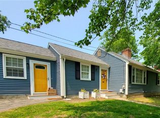 125 Bradford Ave, East Providence, RI 02914