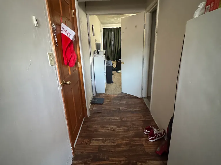 9 Wiget St #4 — Photo 8