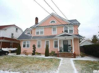 93 Meadowbrook Rd, Hempstead, NY 11550