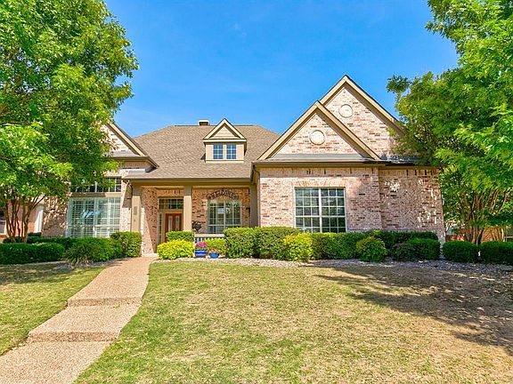 3rd image of 601 Willowview Dr