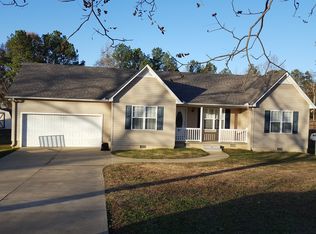 5628 Sunset Dr, Hokes Bluff, AL 35903