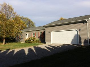 12544 N Kern Rd, Syracuse, IN 46567