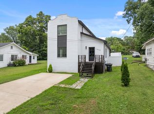 1038 N Royal Ave, Florence, AL 35630