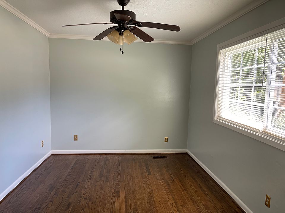 Front bedroom