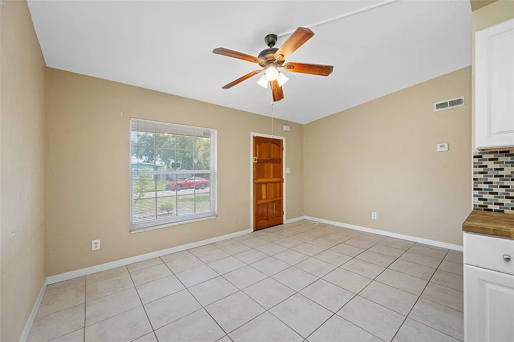 2 bed, 1.0 bath, 642 sqft, $1,885 — Photo 4