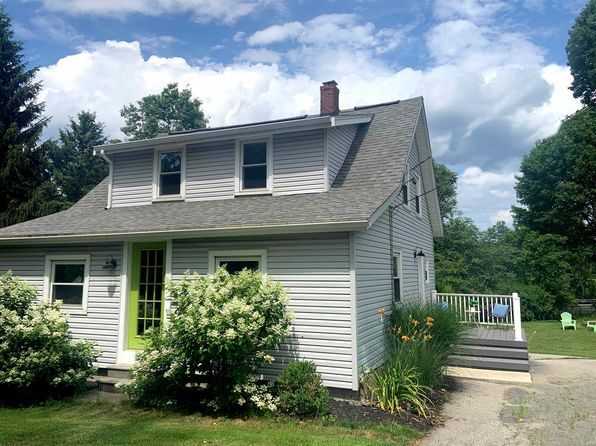 90 Government St