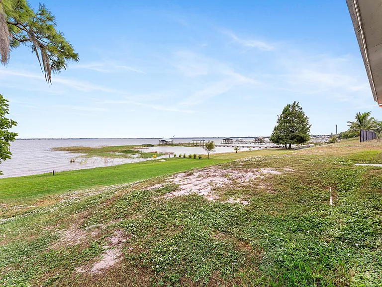 3889 Placid View Dr — Photo 33