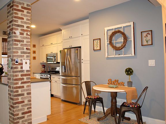 5th image of 117-01 Park Ln S #D6g