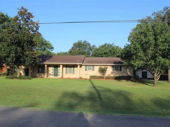 369 Ridge Ln, Kilgore, TX 75662