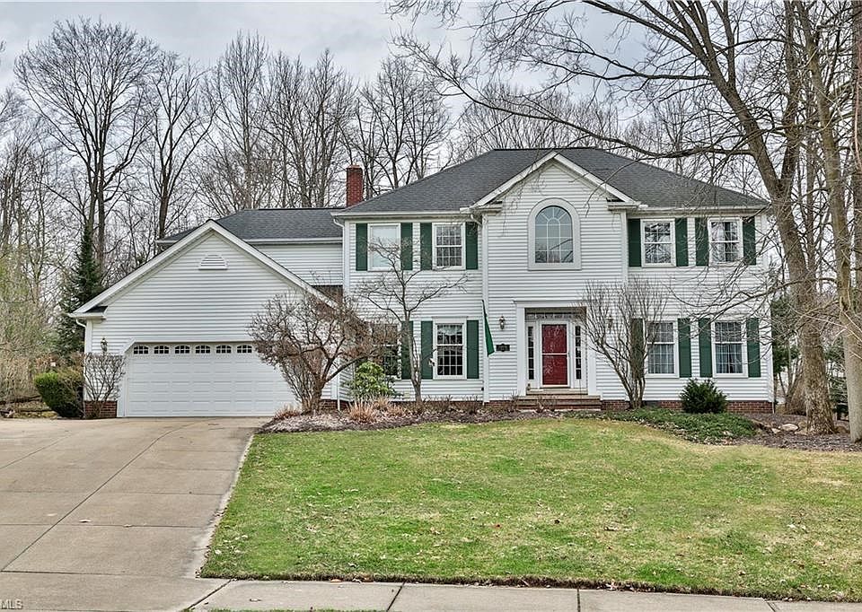 1st image of 34676 Blue Heron Dr