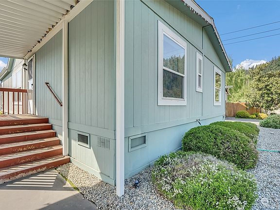 3rd image of 5126 158th Avenue E #47