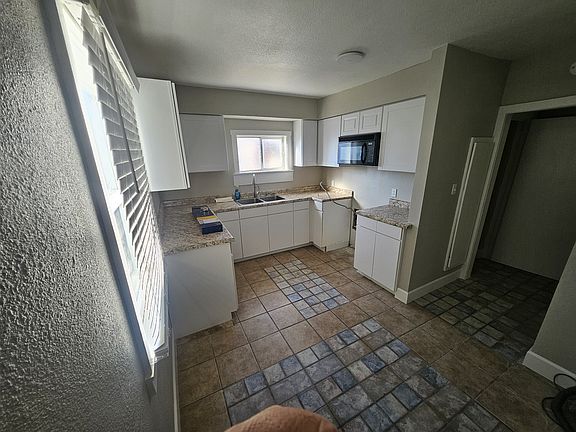 5th image of 32504 Road 124 #A