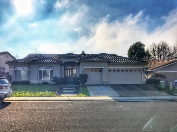 1525 Northpark Dr, Roseville, CA 95747
