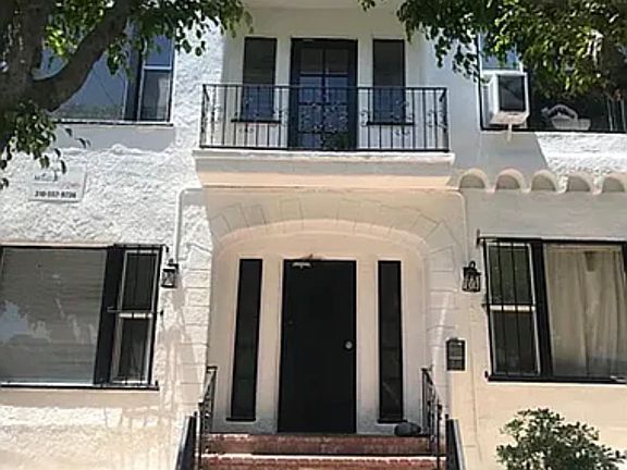 3rd image of 315 N Spaulding Ave APT 3