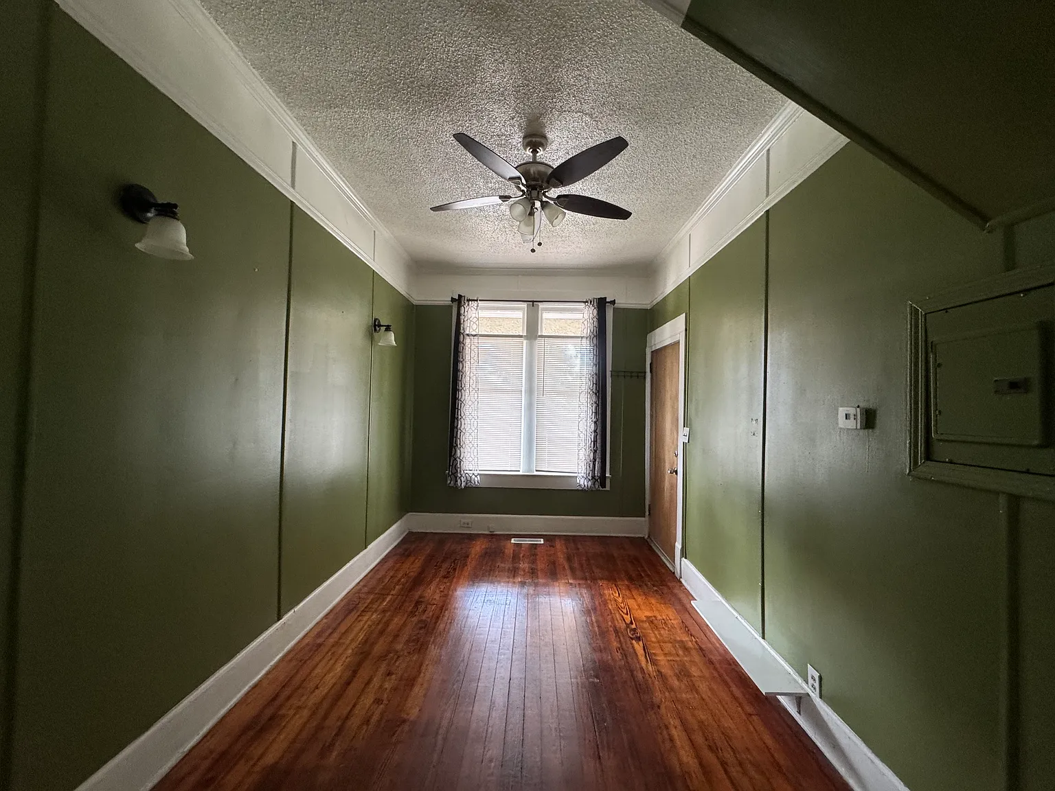1 bed, 600 sqft, $900 — Photo 3