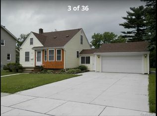 1436 W Hazelhurst St, Ferndale, MI 48220
