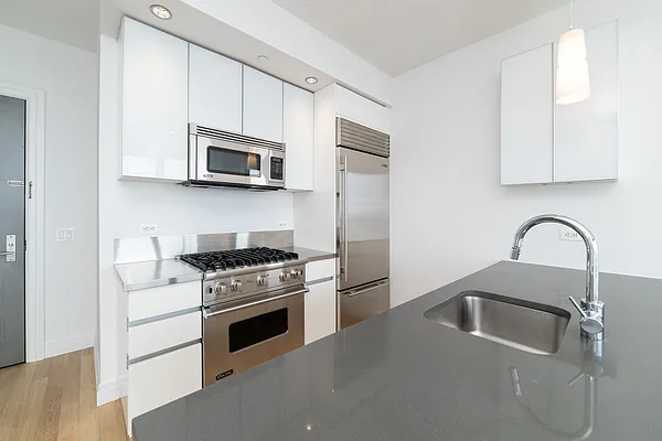 Rented by Platinum Properties | media 46