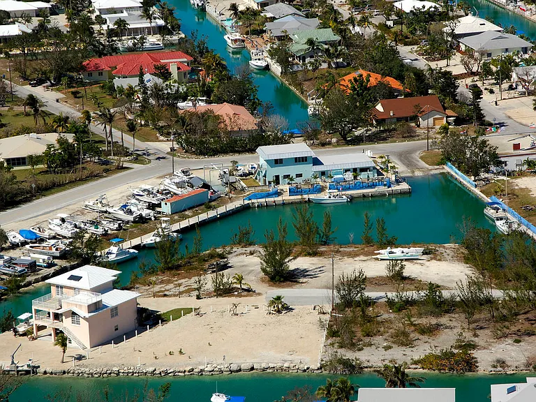 Full service marina near end of canal for gas, launch and bait.