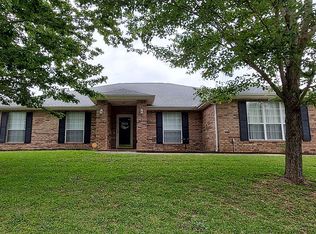 5867 Saratoga Dr, Crestview, FL 32536