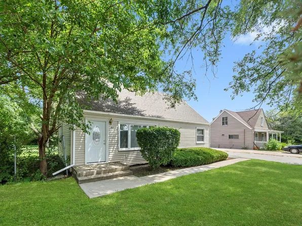 9417 S 78th Ave, Hickory Hills, IL 60457