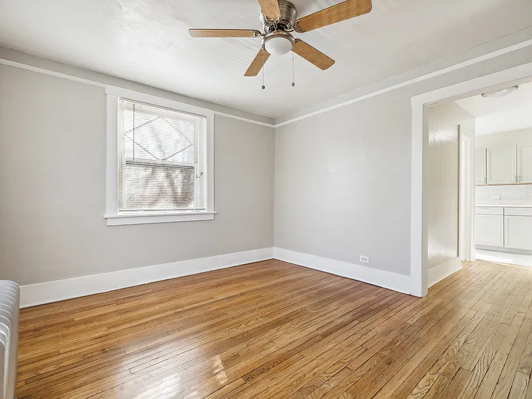 1212 Corona — Photo 14