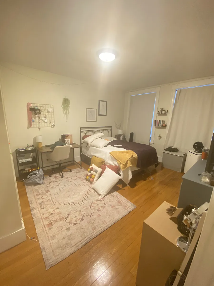 Building Photo - 1234 Beacon St #3