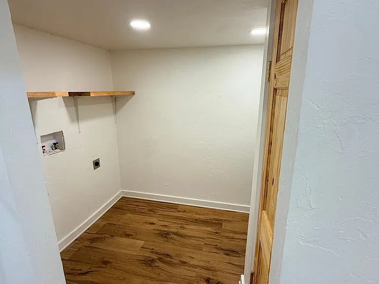720 Klabzuba Ave — Photo 34