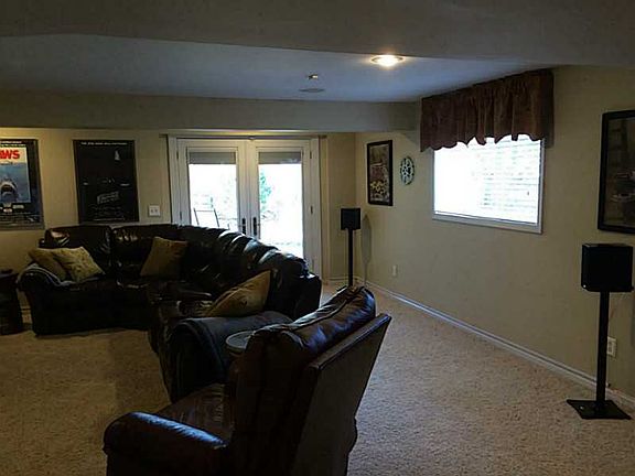 4th image of 5433 Creek Park Dr