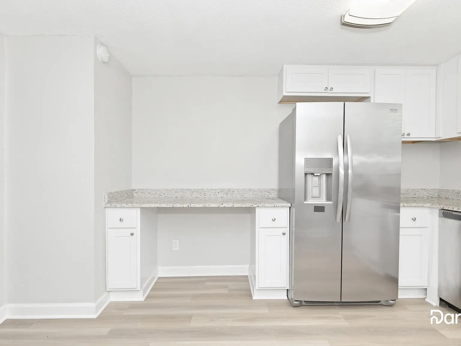 3 bed, 1.0 bath, 1310 sqft, $1,650 — Photo 4