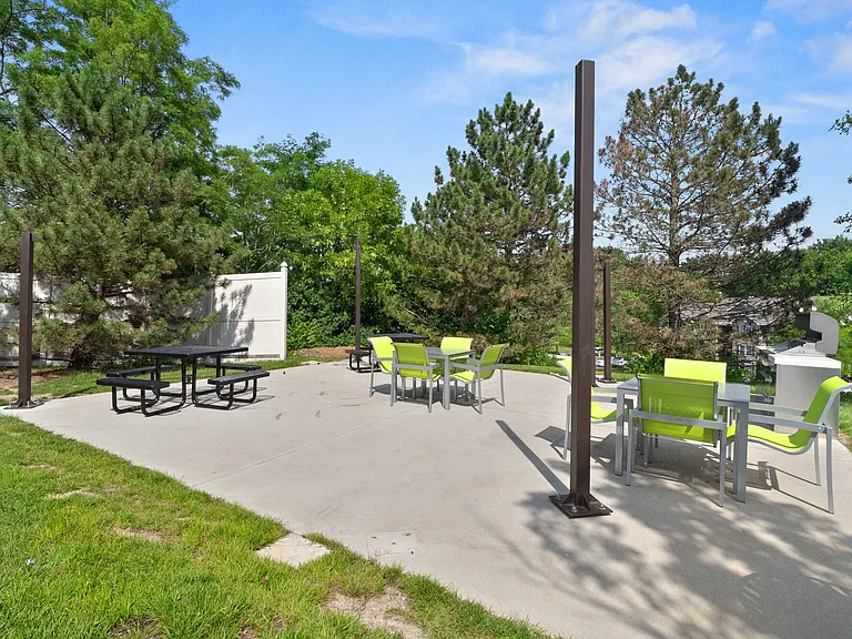Vida Apartments — Photo 26