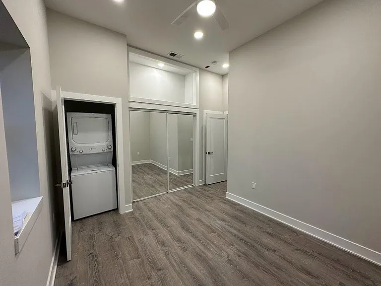 714 Maple St #1 — Photo 8
