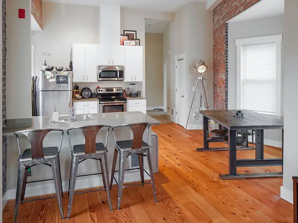 2021 Morrison / Kingston