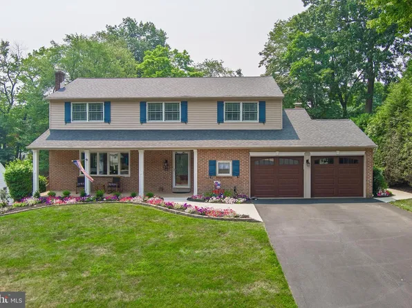 895 Sycamore Dr, Southampton, PA 18966