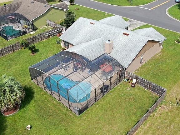 5th image of 1405 Kingston Way