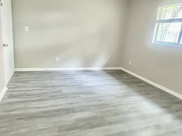 224 SE 16th Pl APT 4, Cape Coral, FL 33990
