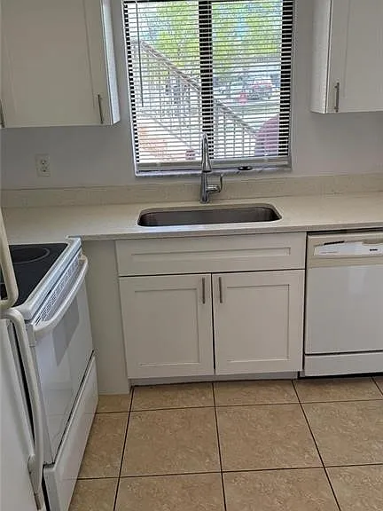 2680 Park Windsor Dr #503 — Photo 6
