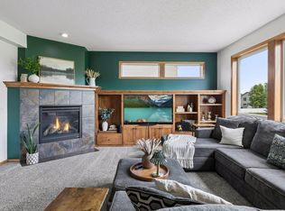 19280 Claremont Dr, Farmington, MN 55024