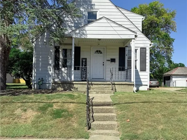621 Seborn Ave, Zanesville, OH 43701