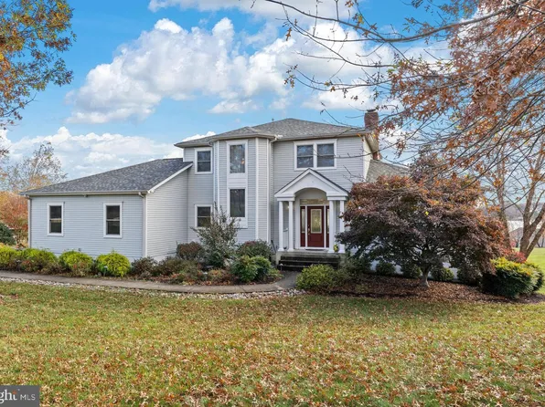 5805 Crescent Point Dr, Orange, VA 22960