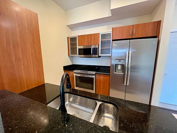 3rd image of 233 S Federal Highway #Uph04