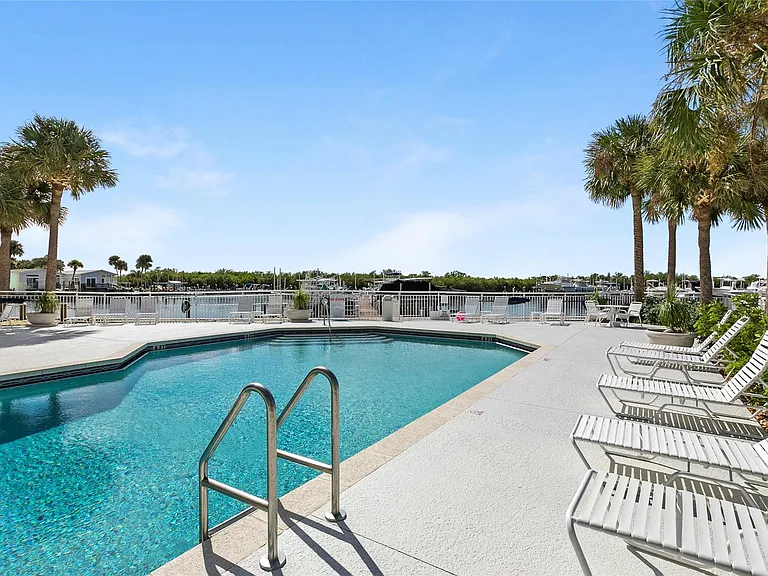 5167 N Highway A1A #603 — Photo 36