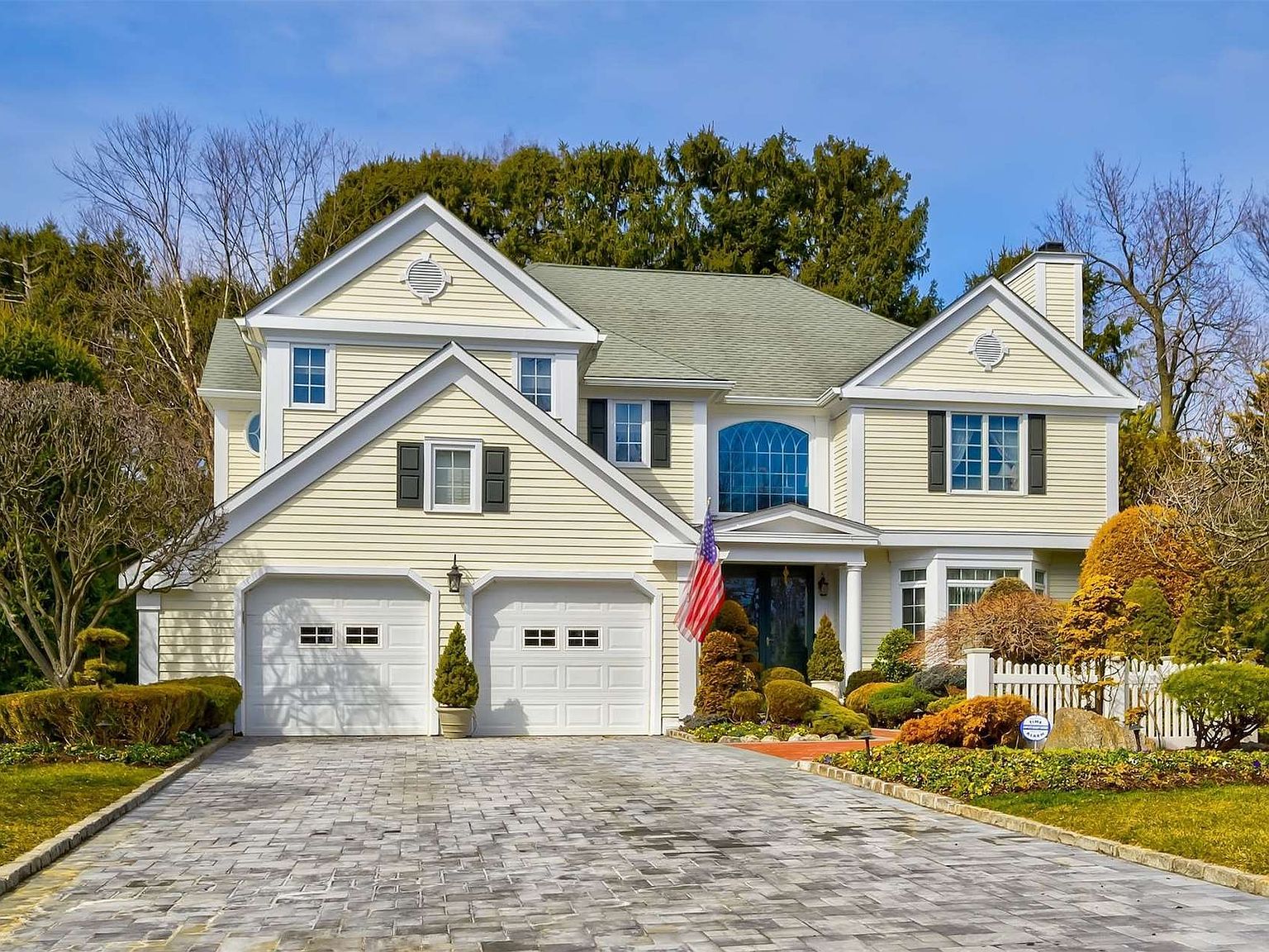 15 Rose Hill Drive, Manhasset, NY 11030 Zillow