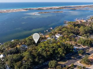801 E Miracle Strip Pkwy, Mary Esther, FL 32569