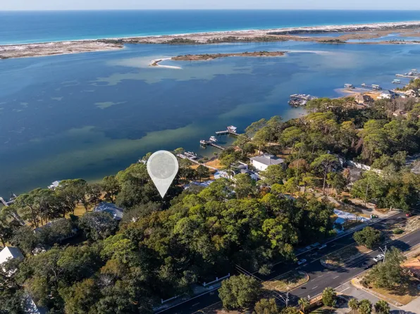 801 E Miracle Strip Pkwy, Mary Esther, FL 32569