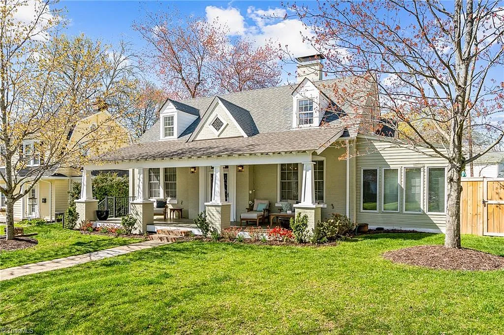 1808 Rolling Rd — Photo 3