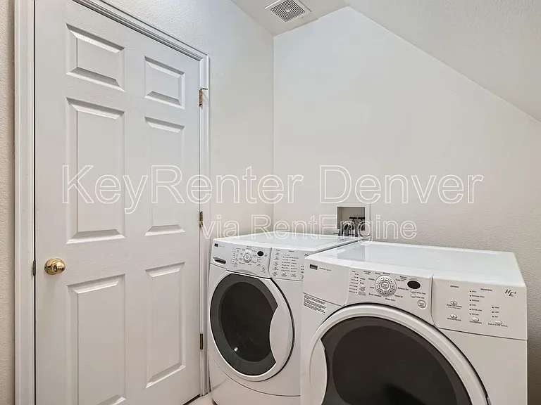 2256 S Dexter St — Photo 19