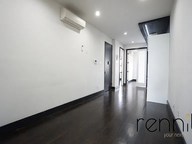 241 Devoe St #2R — Photo 2